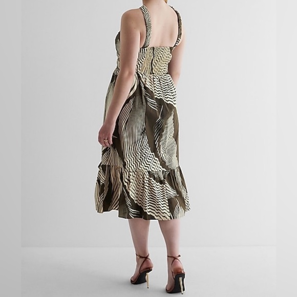 EXPRESS Halter Tiered Poplin Dress - Picture 5 of 10